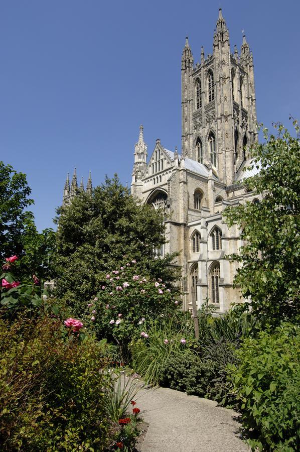 Canterbury Cathedral Lodge Exterior photo