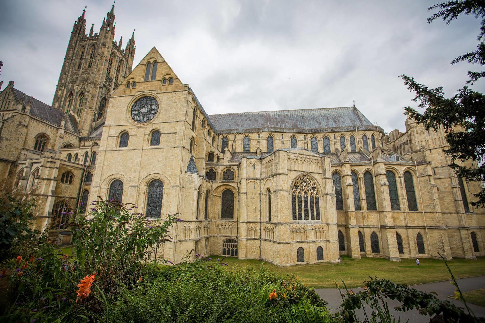 Canterbury Cathedral Lodge Exterior photo